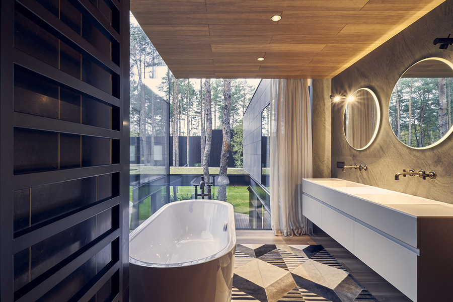 circular house