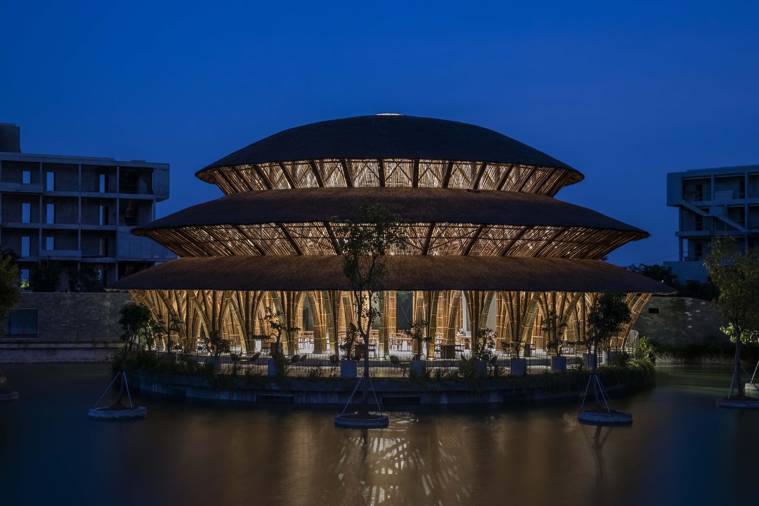 Vedana-Restaurant-Vo-Trong-Nghia-Architects