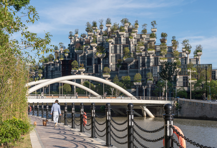 1000-trees-heatherwick-studio-surfaces-reporter