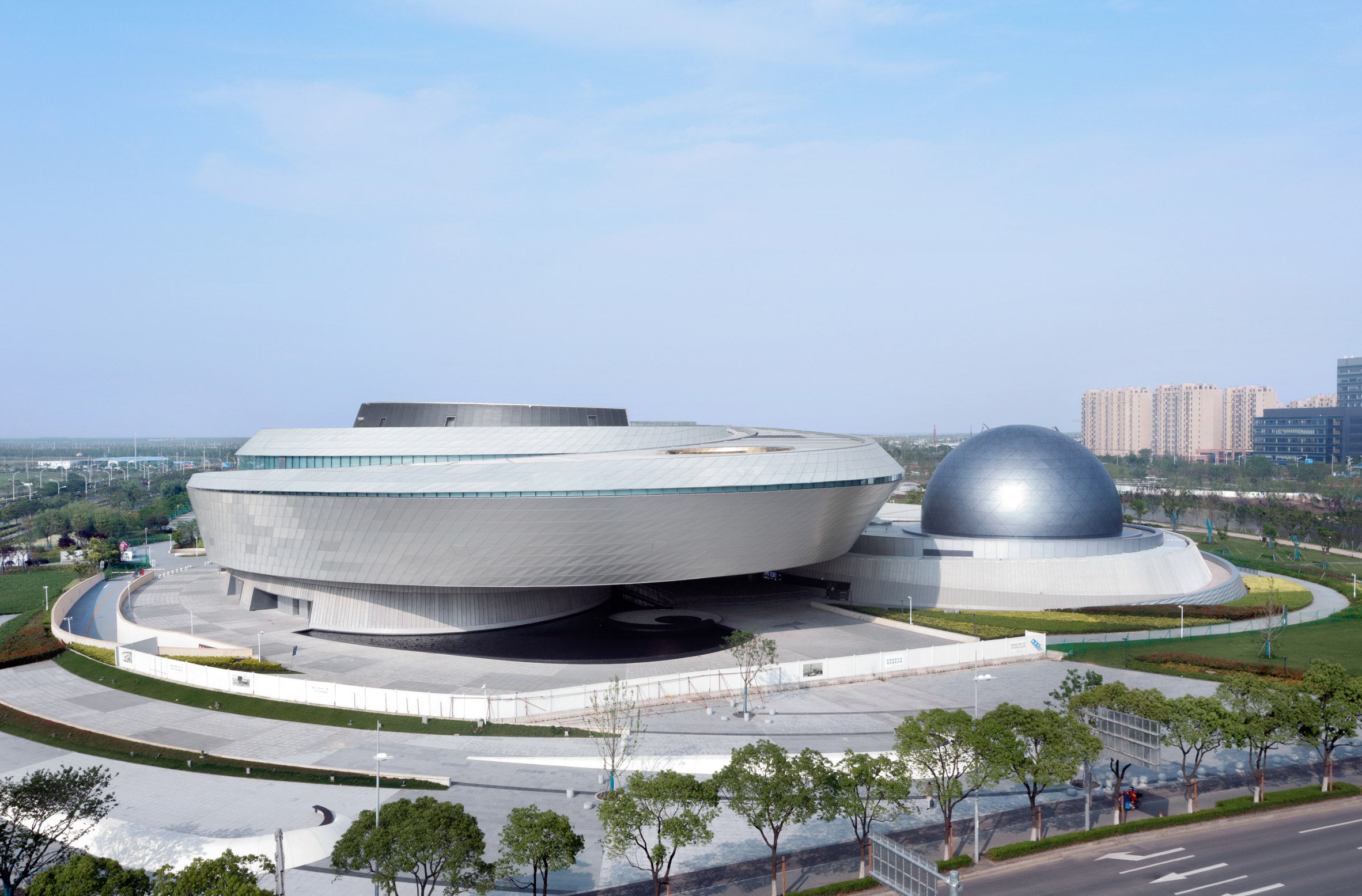 shanghai-astronomy-museum-tennead-architects-designs-surfaces-reporter