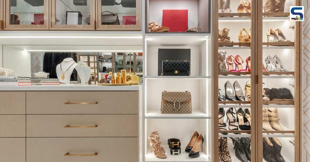 A walk-in closet is a dream for many. People usually end up with almirah or wardrobes. Not many think of using a separate small space to make a walk in closet