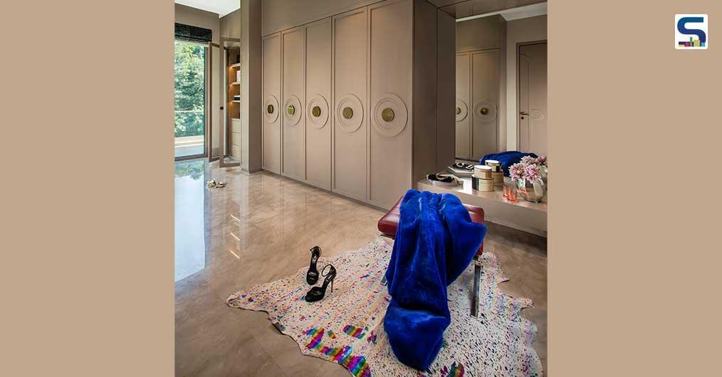 Stylish Luxury Walk-in Wardrobes By Sanjyt Syngh | SR Wardrobe Designs