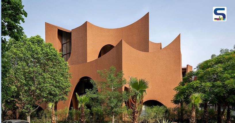 Earthy Coloured Façade With A Series of Arches Characterise This Private Residence in Rajasthan | Sanjay Puri Architects