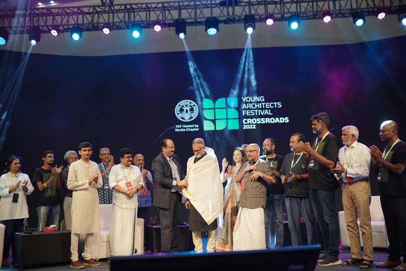 Ar.N. M. Salim being honoured with the Ponnada, by Ar.C.R.Raju, President, IIA National, in context to celebrating his 50 glorious years of architectural practice.