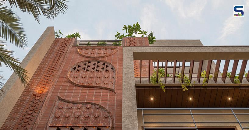 Orient Arch Forms, Bubble Cuts, and Semi-Circular Designs Adorn The Facade of This Vadodara Home | MPDS