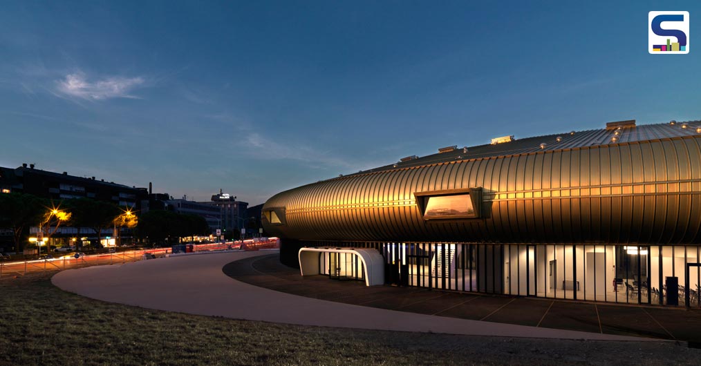Futuristic Spaceship