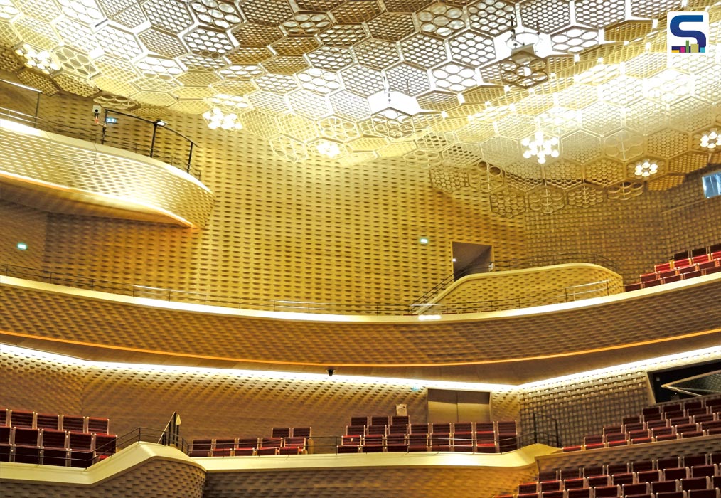 A Fantastic Auditorium by Shigeru Ban Architects