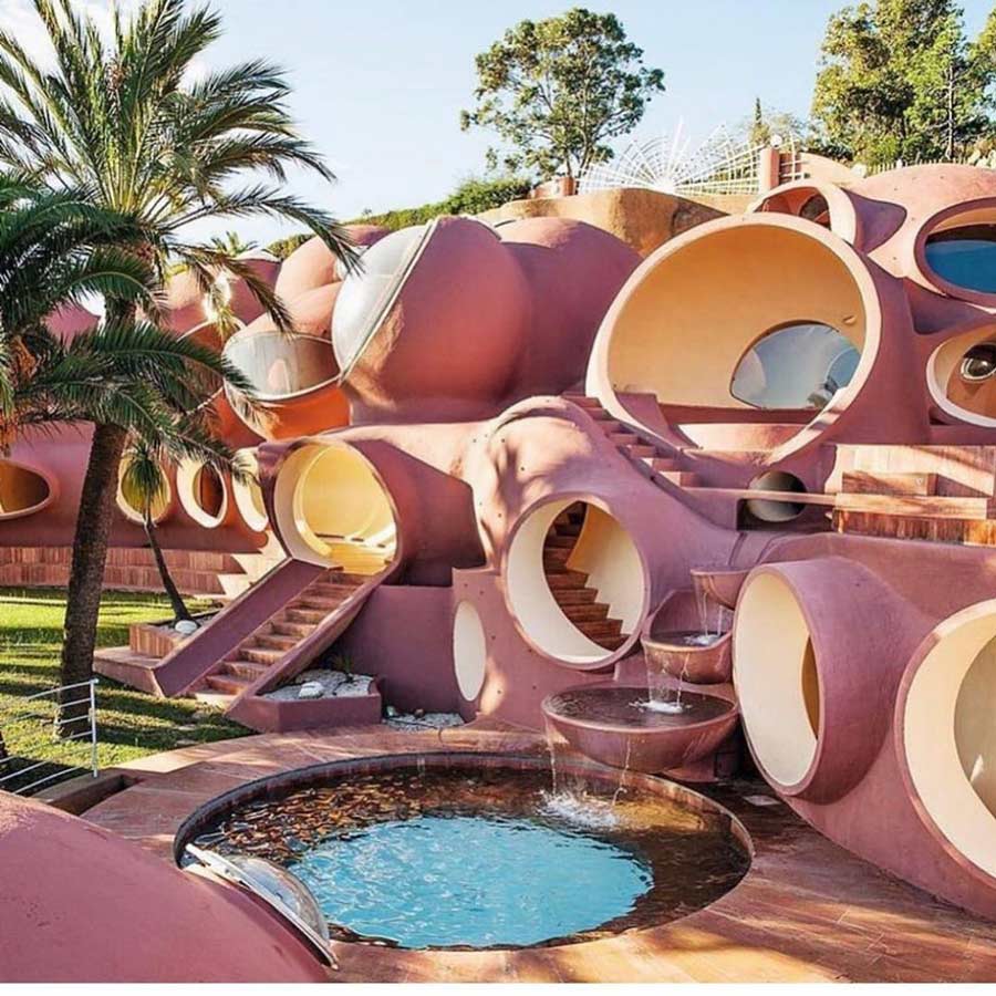 Iconic Bubble house Design