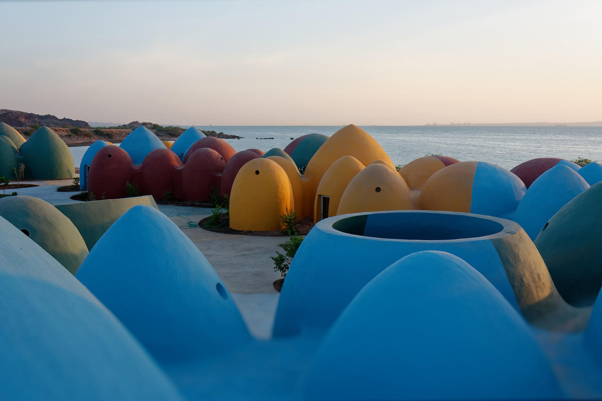 colourful-domes-hormuz-surfaces-reporter -Architecture & Design