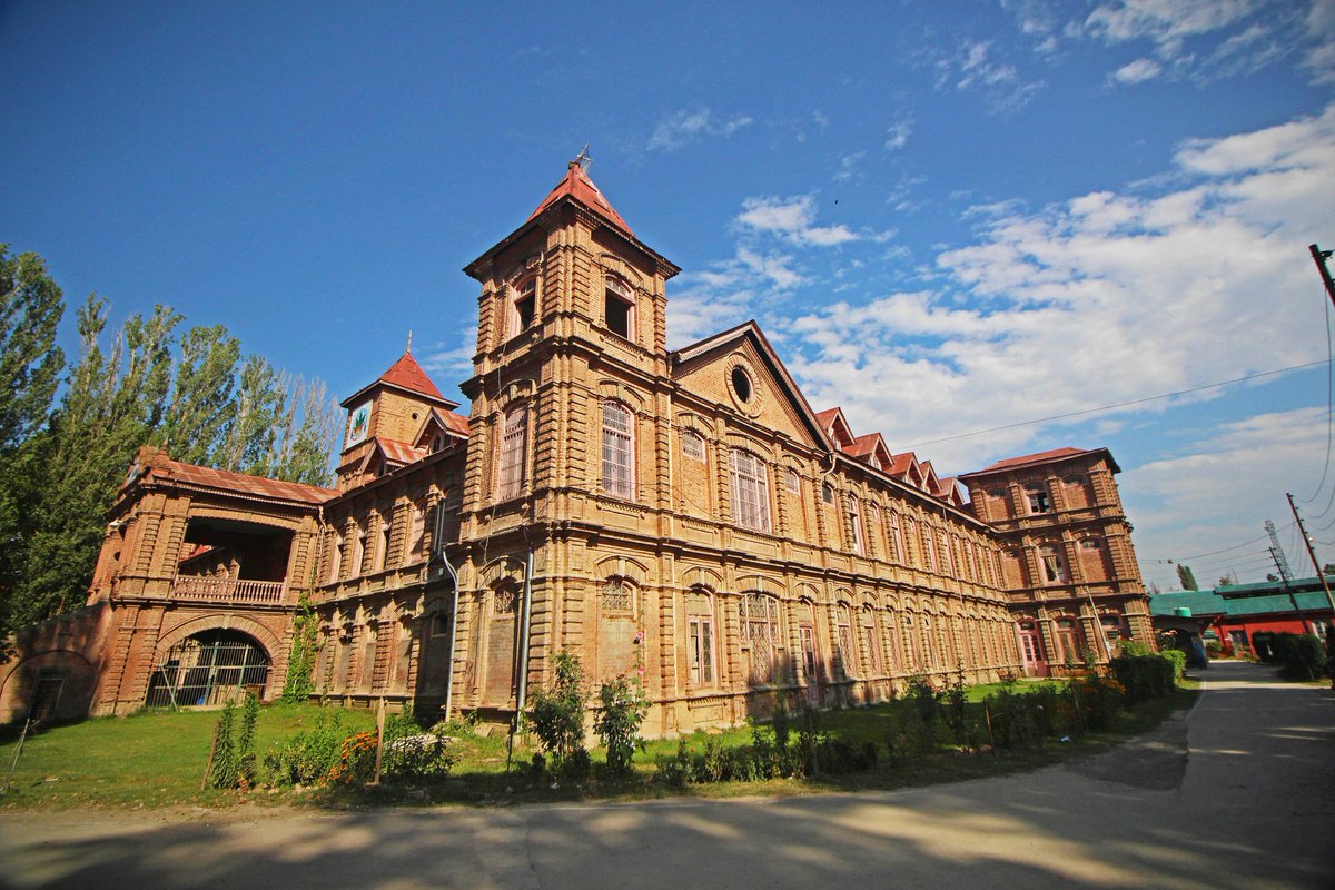 sri-nagar-amar-singh-Heritage Building Designs
