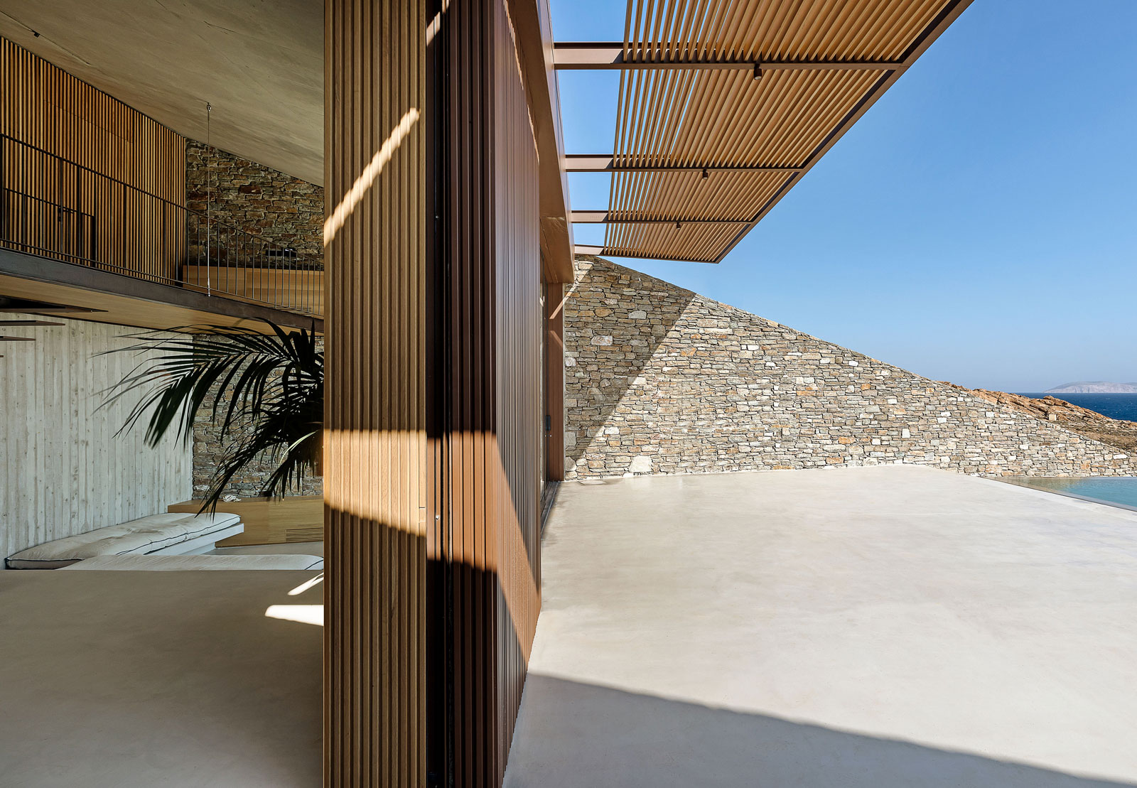 mold-architects-ncaved-house-greece