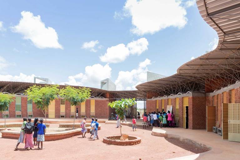 Ring Shaped School in West Africa