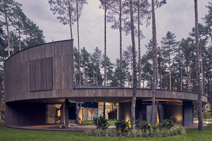 circular house