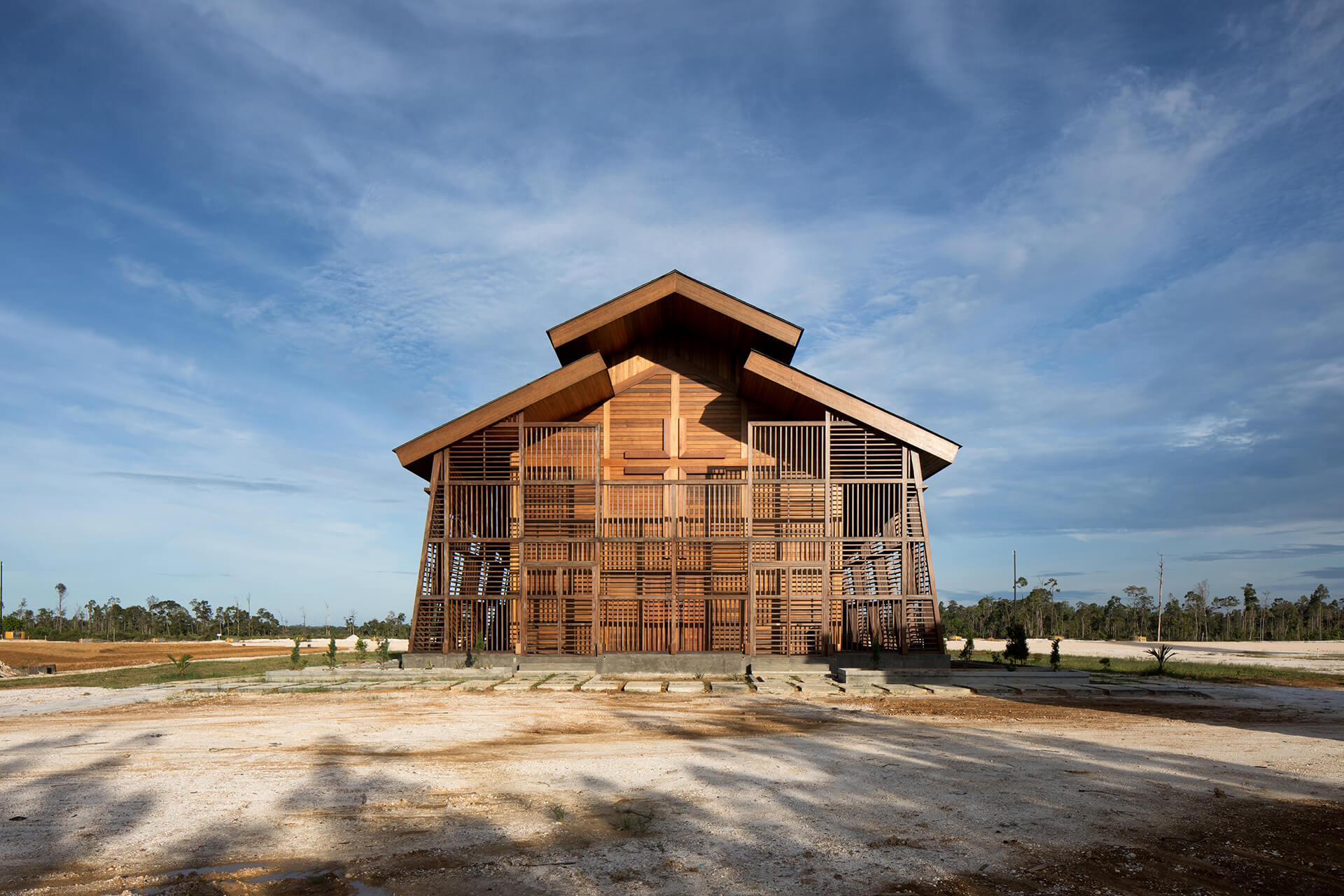 TSDS Interior Architects  Chooses Timber To Complete The Construction of Oikumene Church in Indonesia