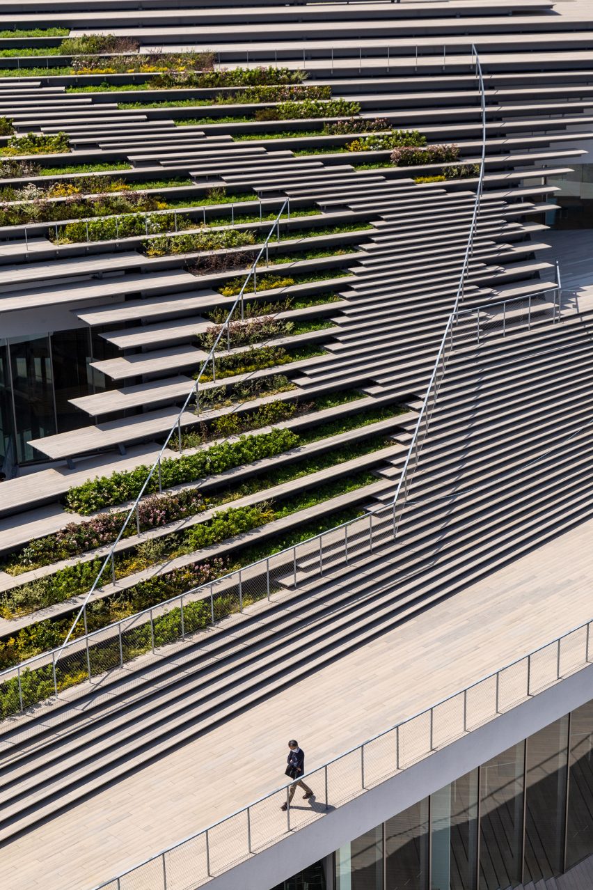 Student Exchange Hub in Tokyo