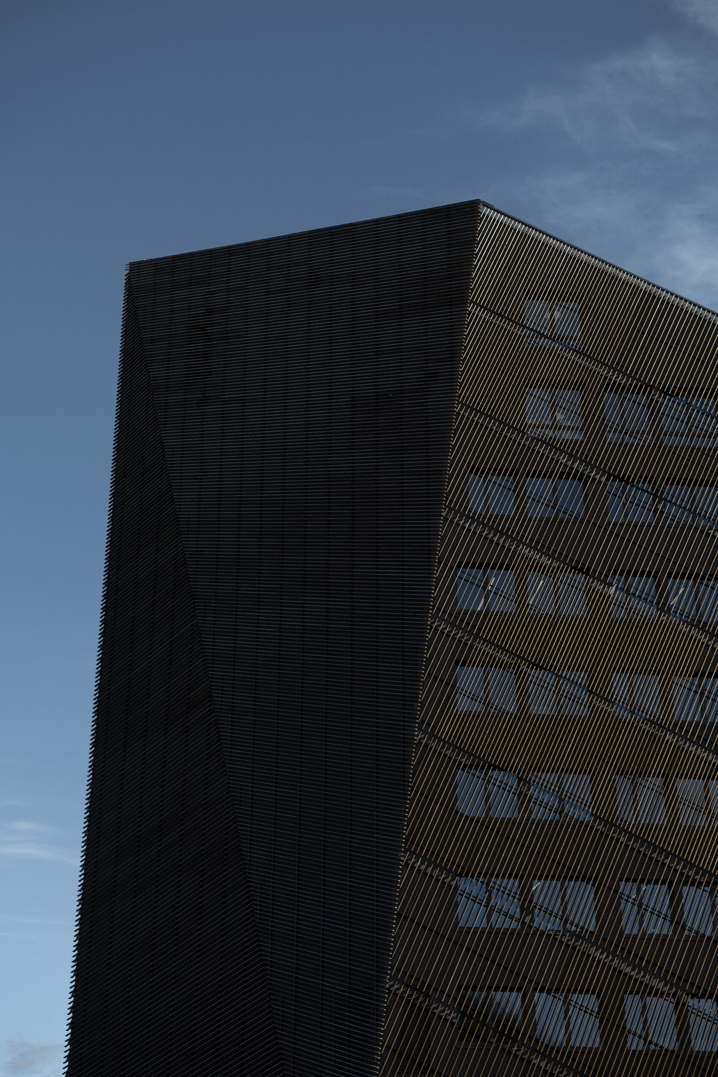snohetta-telemark-4th-powerhouse-surfaces-reporter