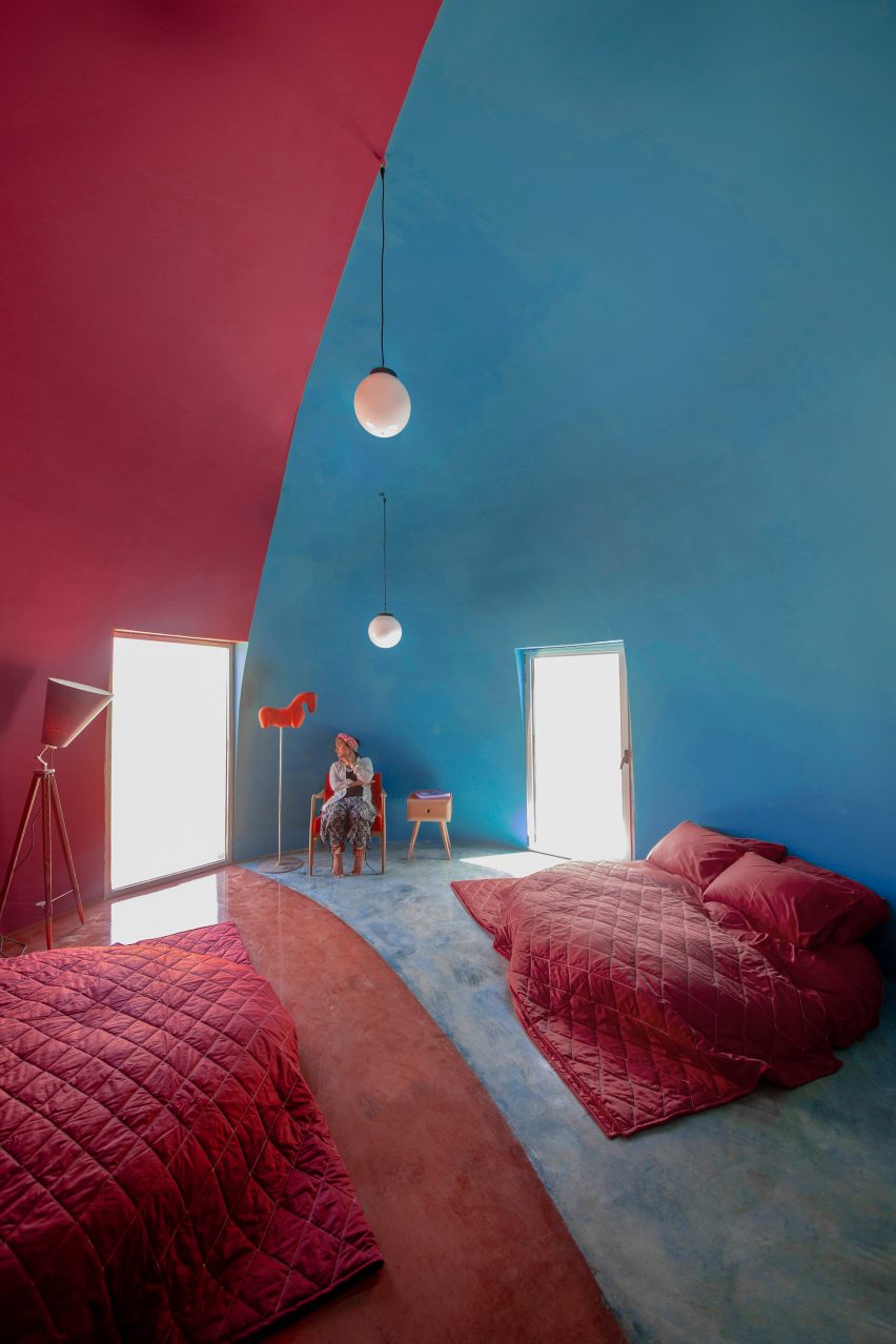 colourful-domes-hormuz-surfaces-reporter
