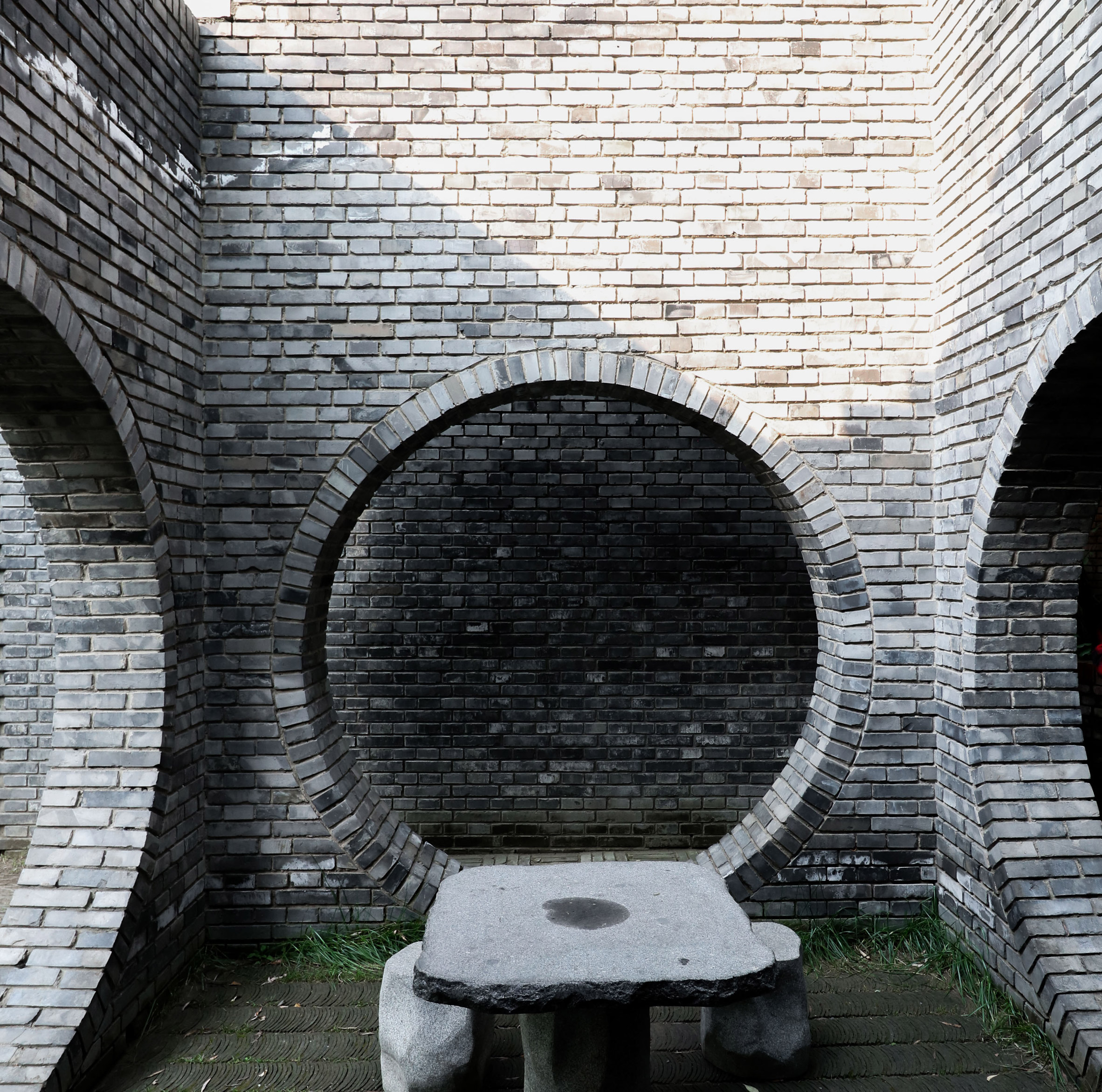 This Art Museum Building in Beijing Features Brick Walls, Floors, And