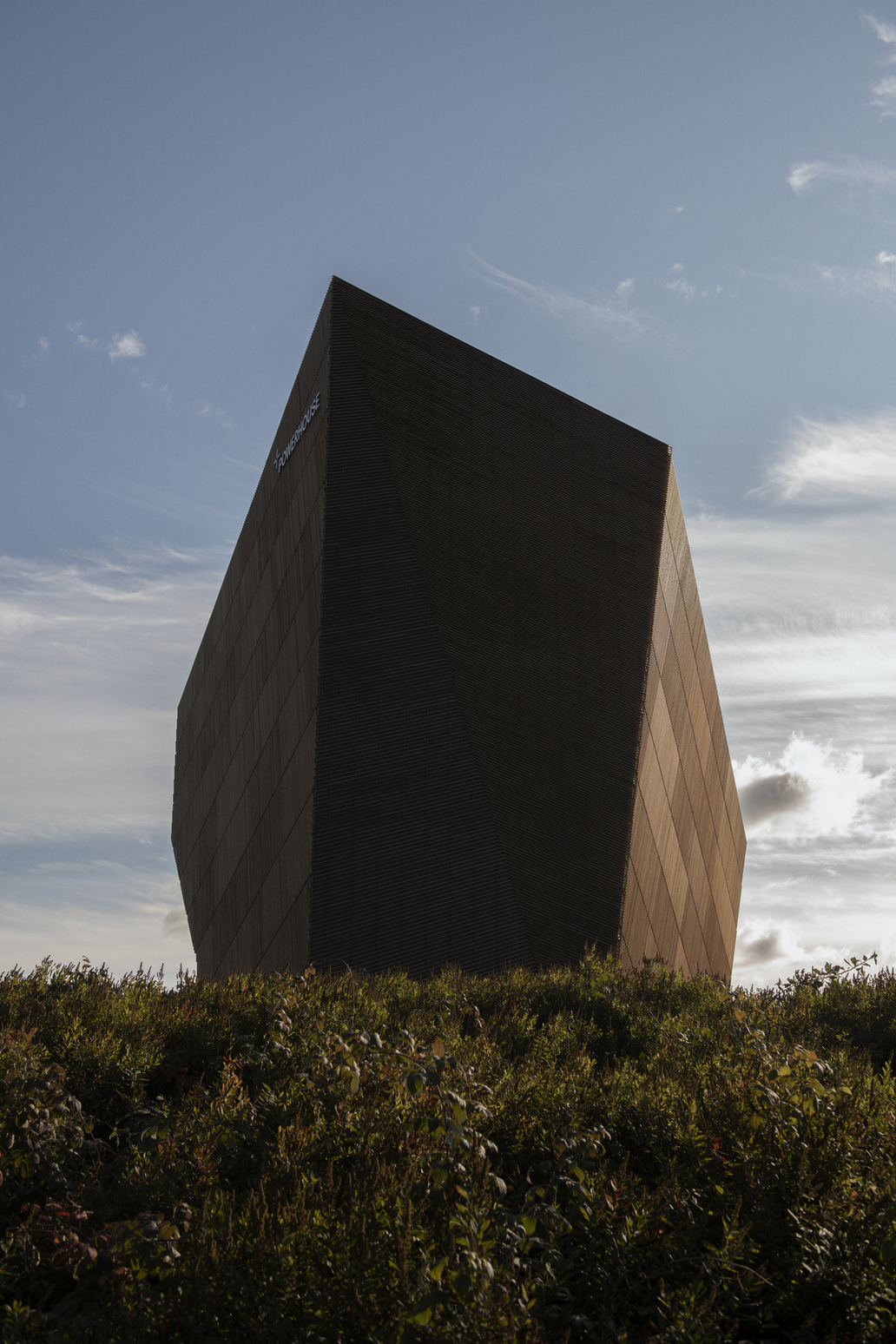 snohetta-telemark-4th-powerhouse-surfaces-reporter