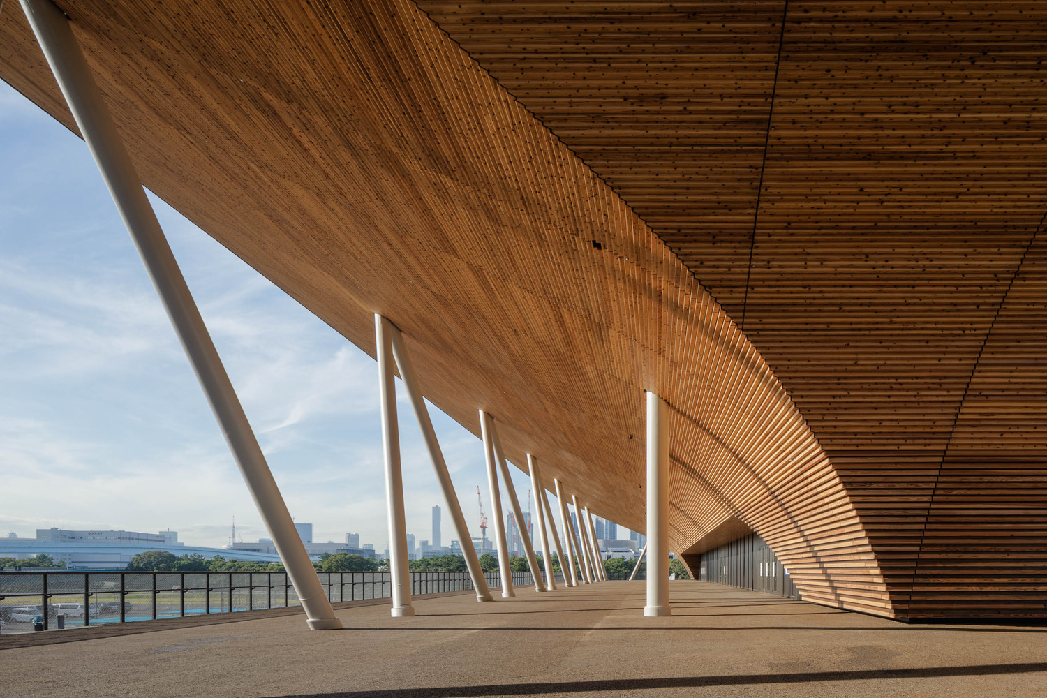 the-ariake-gymnastics-centre-nikken-sekkei-surfaces-reporter