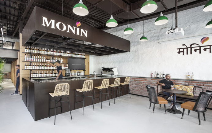 Monin-studio-ultraconfidential-surfaces-reporter