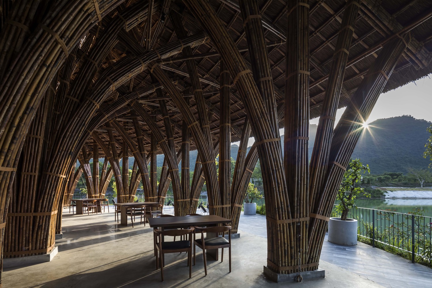 Vedana-Restaurant-Vo-Trong-Nghia-Architects