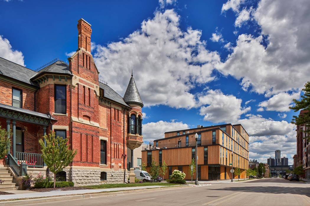 John R 2660 apartment building in Detroit