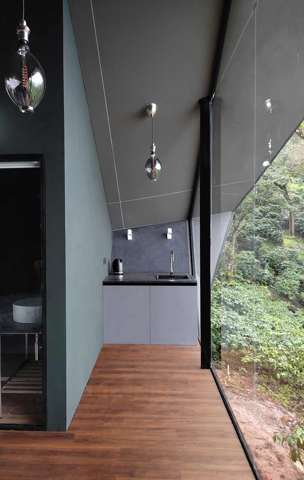 Cabin-Exterior