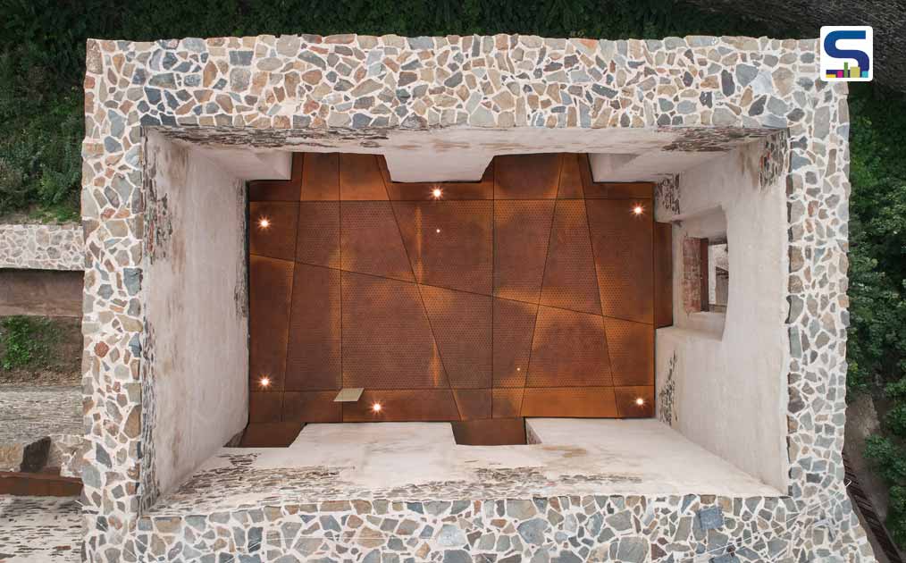Flat Glass Roof