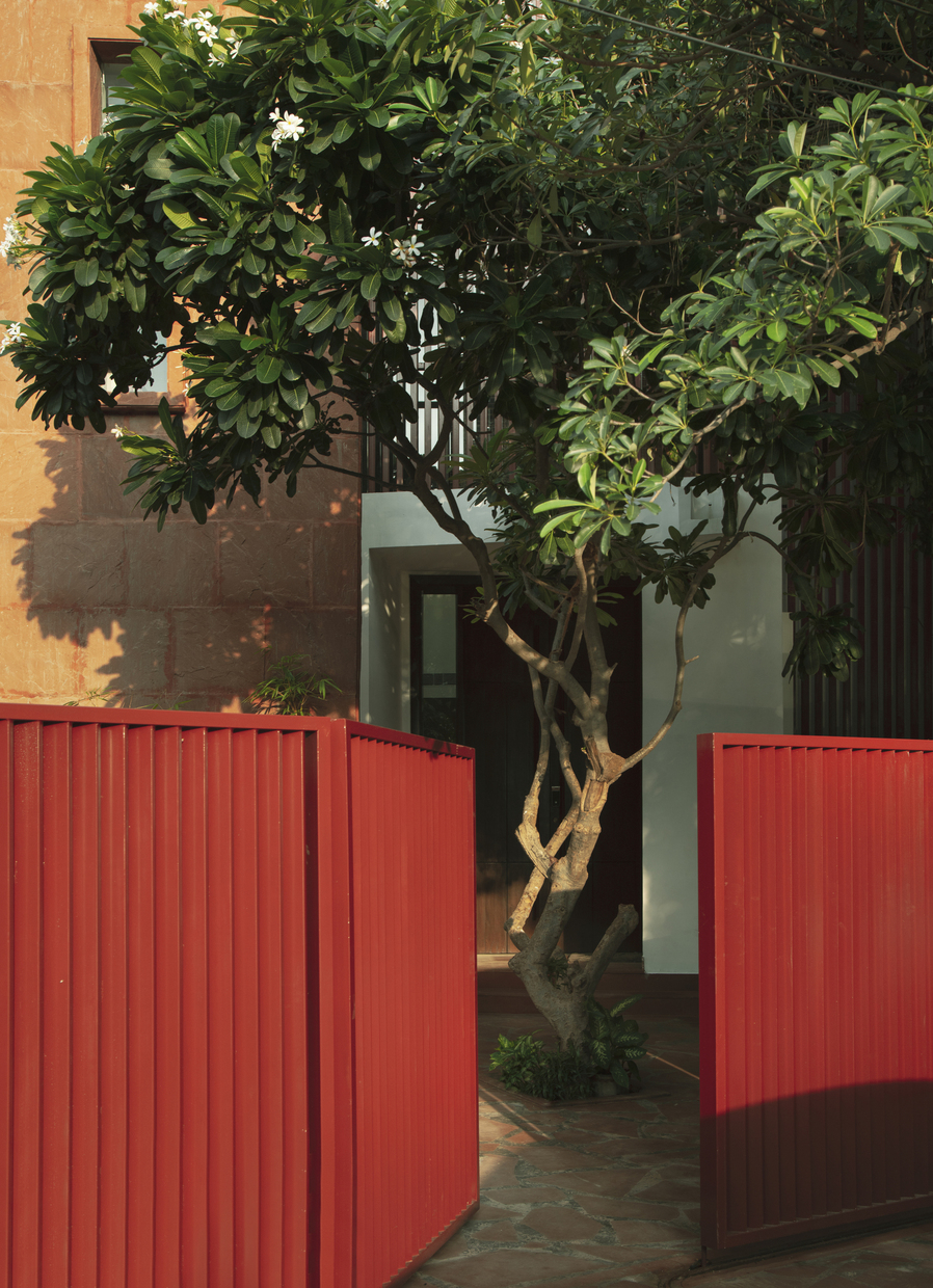 Red Sandstone Façade