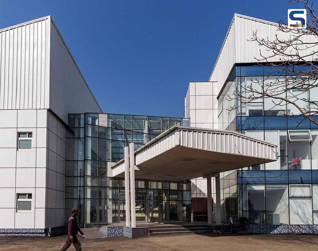 An Energy-Efficient Admin Block in Kashmir University
