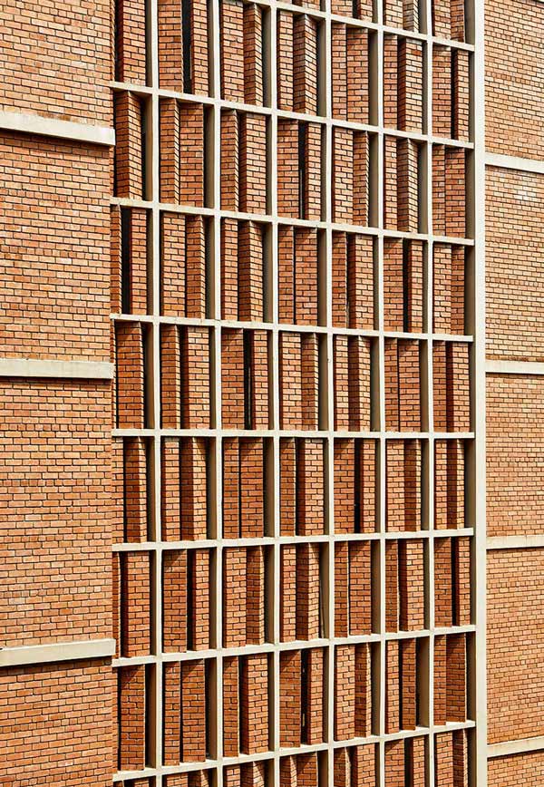 Multi Faceted Brick