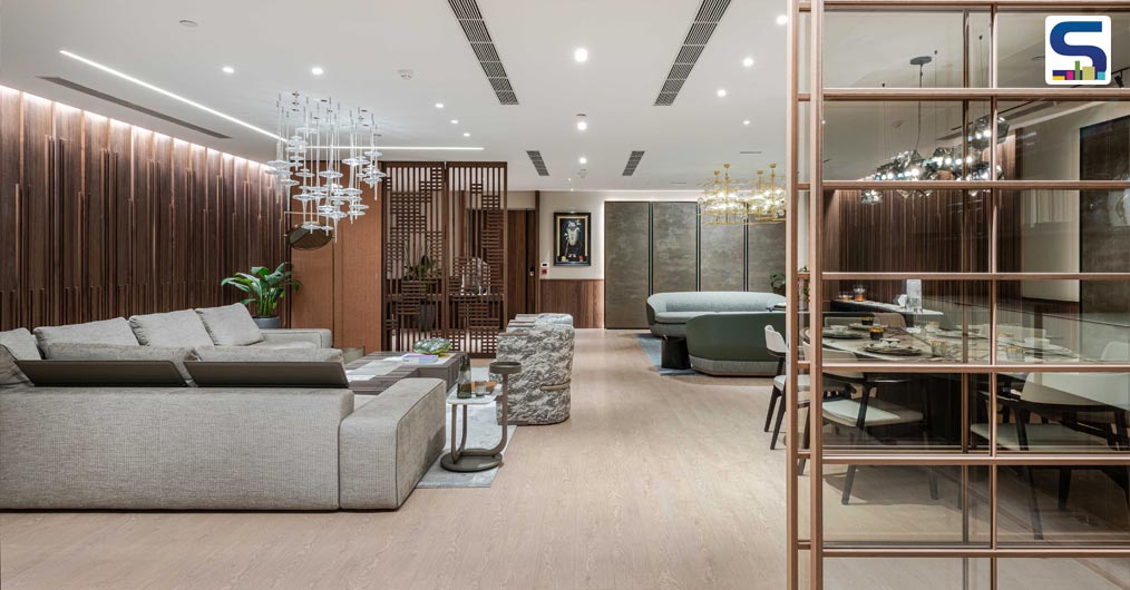 Modern Showroom Light Design