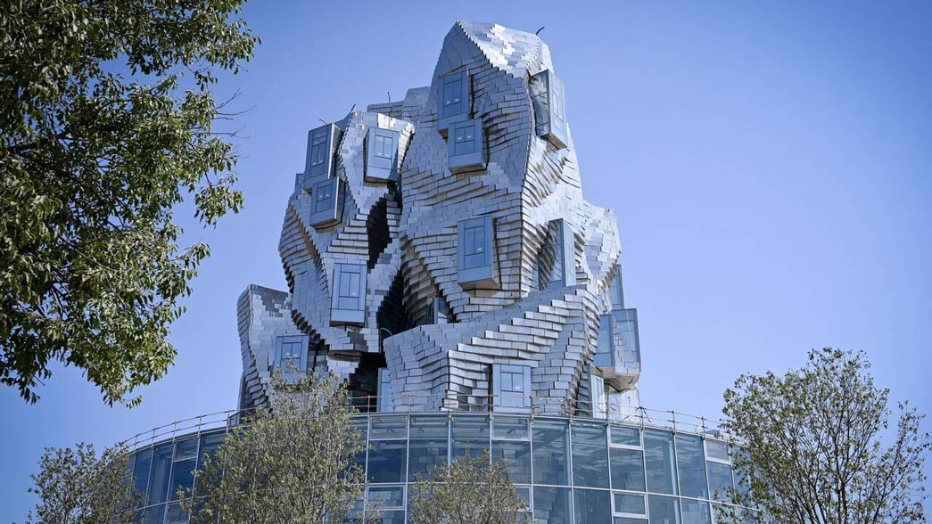 World’s Bizarre Architecture