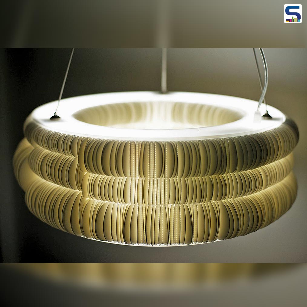 Fin Cloud light series are a sculptural take on biomorphism. Bilateral symmetry is special to us since it’s the most recognized balanced form found in nature.