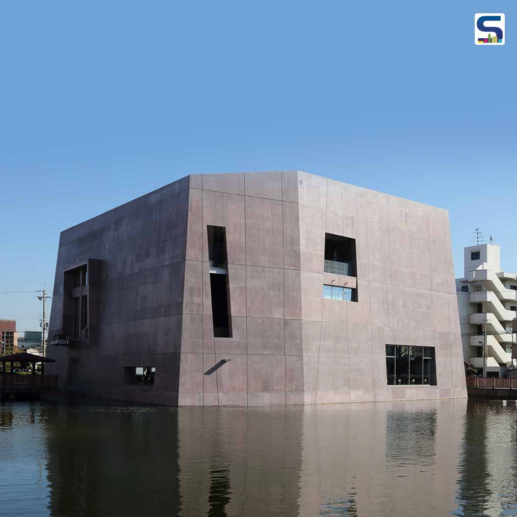 Thick Concrete Exteriors of This Library on a Reservoir Pond Make It Earthquake-Resistant | Maru Architecture | Matsubara| Japan