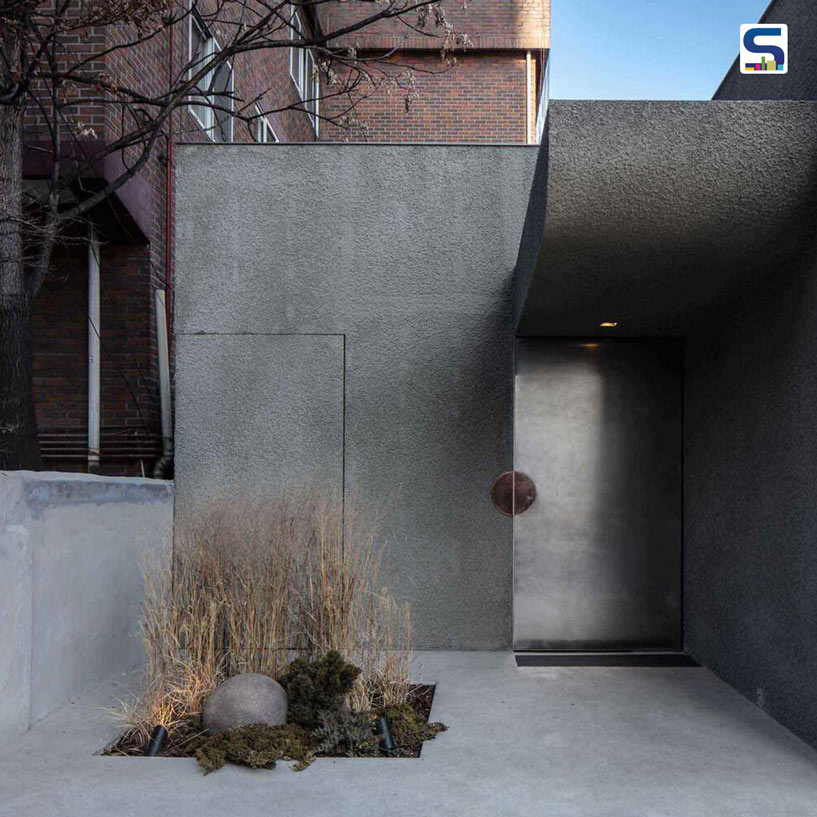 Raw Concrete Creates A Simple Yet Powerful Façade of This Perfume Club | South Korea