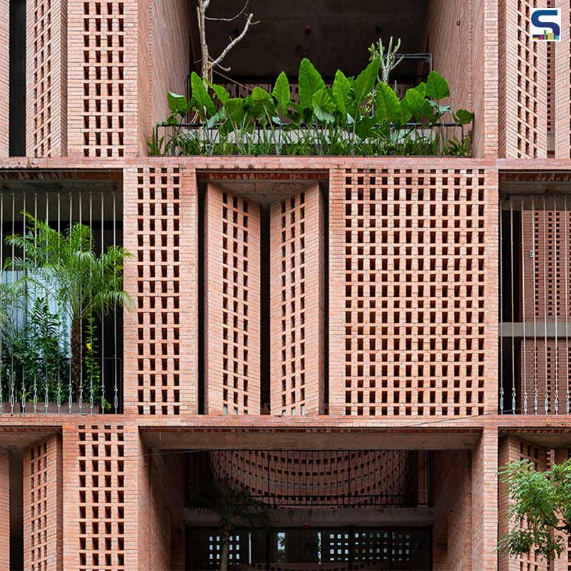 The Ingenious Porous Brickwork Facade Enhances the Indoor Air Quality of This Office in Vietnam