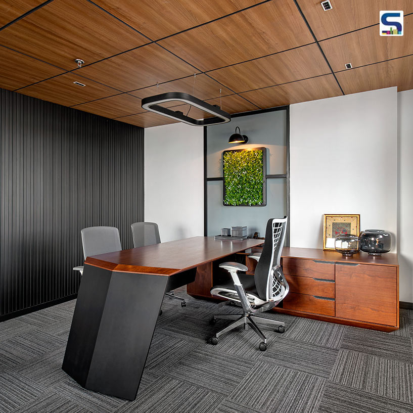 A Perfect Balance of Vastu and Color Theory in this Nehru Place Office | Resaiki
