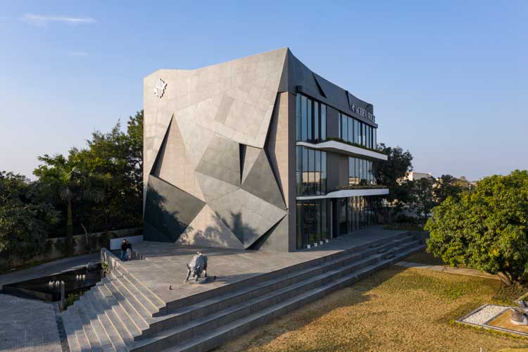 /the-aventador-23dc-architects-surfaces-reporter